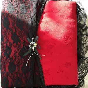 Black Widow Red & Black Fabric Covered Photo Album